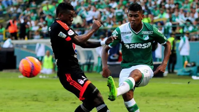 Jeison Angulo, durante juego del Deportivo Cali