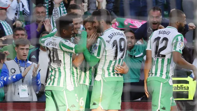 Betis celebra anotación de Canales frente al Atlético de Madrid 