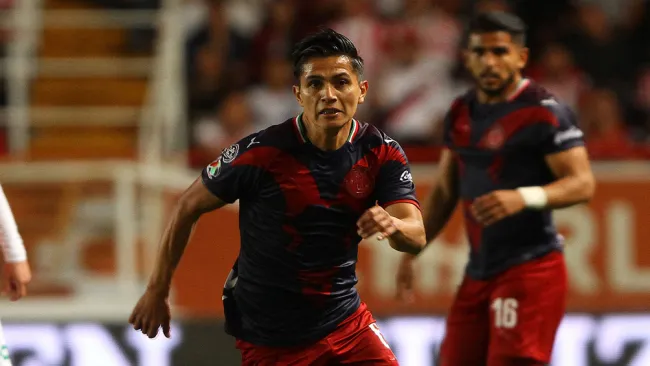 Dieter Villalpando, durante el duelo contra Necaxa