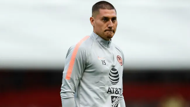 Nico Castillo previo a un partido con el América 