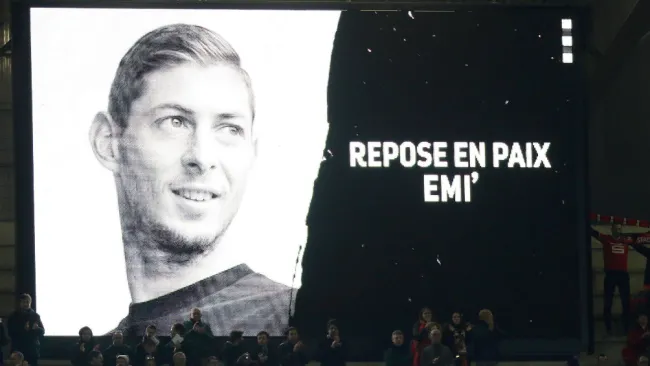 Emiliano Sala recibe homenaje tras su muerte 