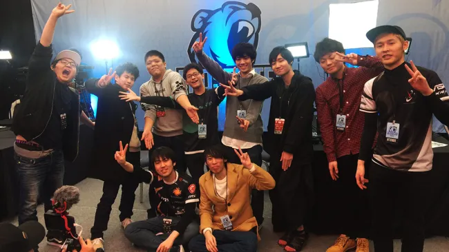 Los jugadores de Japón, tras derrotar al equipo Norteamérica