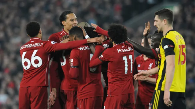 Liverpool celebra triunfo ante Watford en la J28 de Premier League