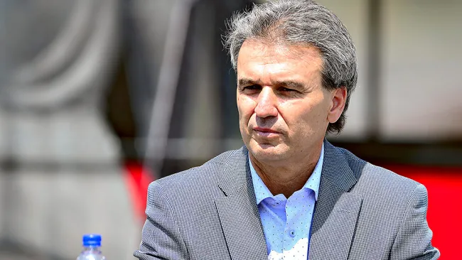 Néstor de la Torre, durante su etapa como directivo de las Chivas