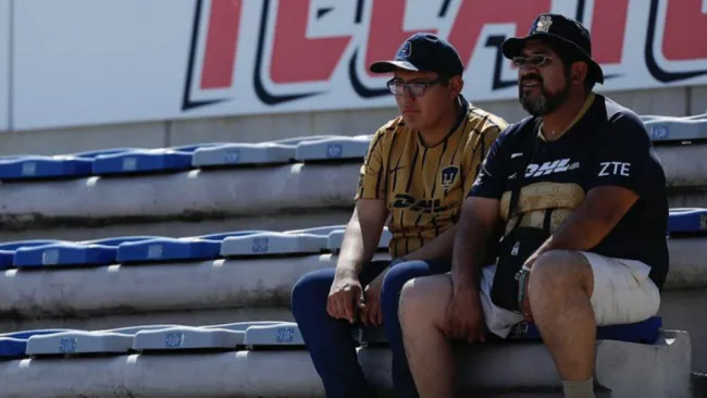 Aficionados de Pumas previo al juego frente a Lobos BUAP