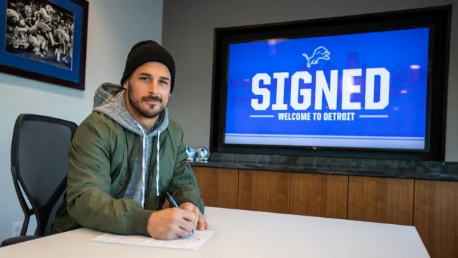 Amendola firma su contrato con los Lions