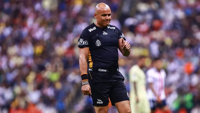 Francisco Chacón durante el Clásico Nacional