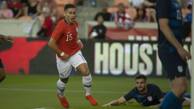 Opazo festeja su gol ante Estados Unidos