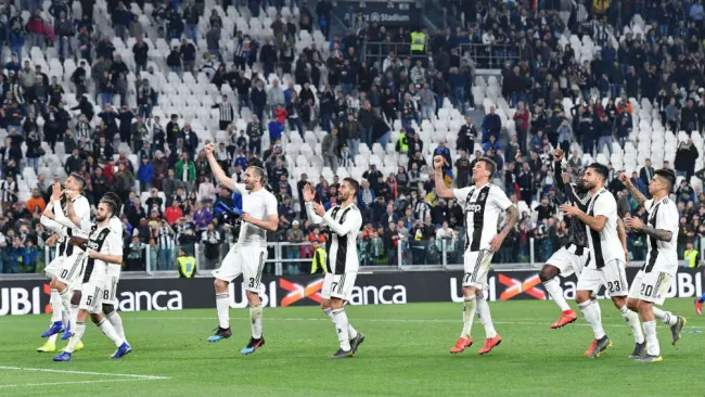 Juvenetus festeja victoria frente al Empoli 