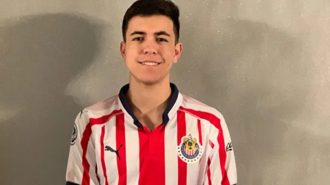 Sergio Ramos, enfundado en la camiseta del Rebaño