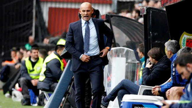 Paco Jémez durante un juego del Rayo Vallecano