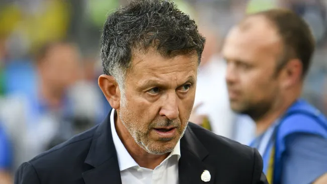 Juan Carlos Osorio durante un partido contra Suecia