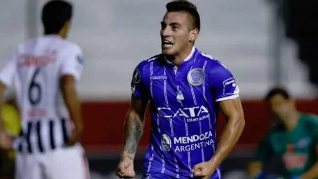 Ángel González festeja triunfo con Godoy Cruz