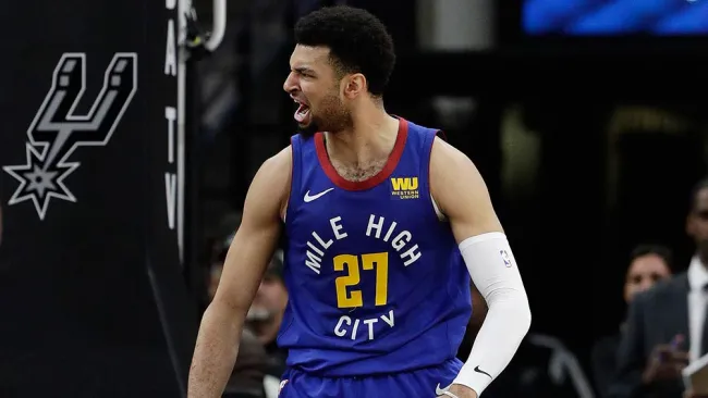 Jamal Murray celebra una anotación de Nuggets