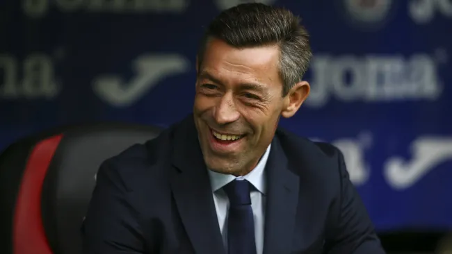 Pedro Caixinha durante un juego del Cruz Azul