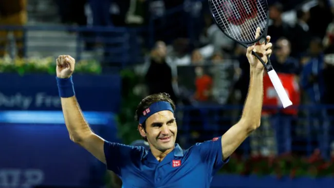 Federer celebra triunfo de un partido