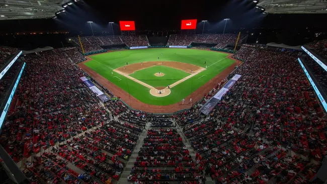 El Estadio Alfredo Harp en el juego inaugural