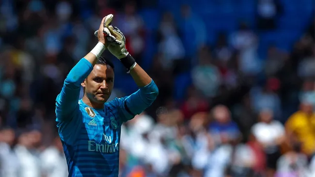 Keylor Navas agradece a la afición por el homenaje 