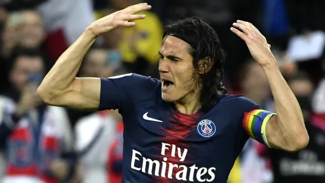 Edinson Cavani durante un encuentro ante el Dijon FCO