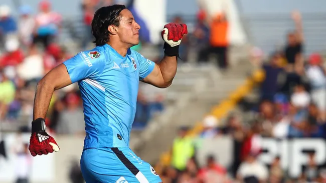 Toño Rodríguez en partido con Lobos BUAP