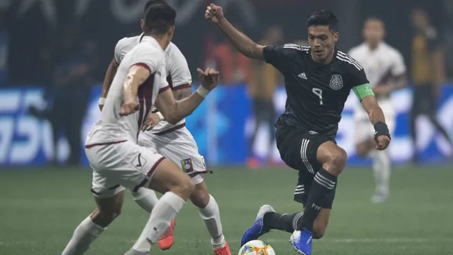 Raúl Jiménez, durante el partido ante Venezuela