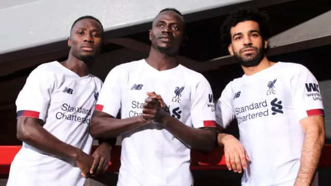 Segunda equipación del Liverpool para la temporada 2019-20