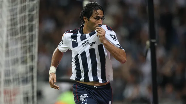 De Nigris brindó sus mejores días como futbolista con Rayados