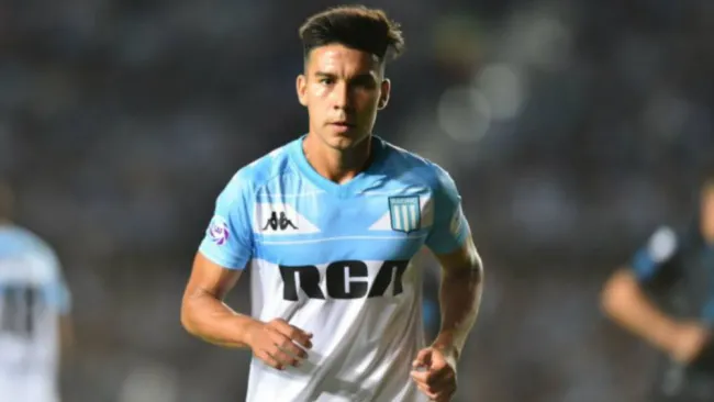 Pol Fernández en un partido del Racing