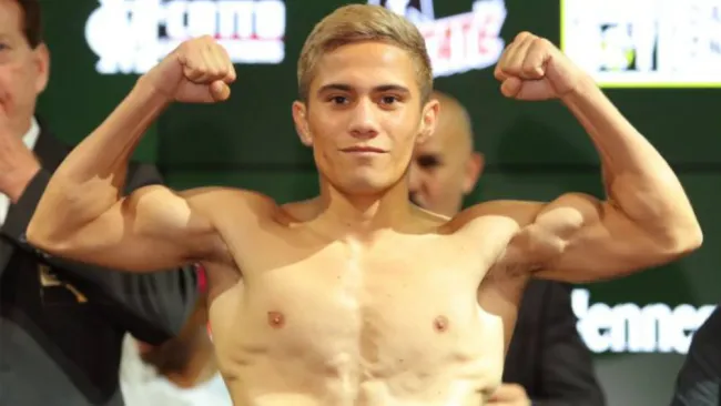 Elwin Soto, sube a la báscula 