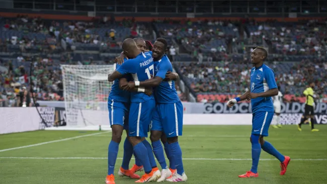 Martinica celebra anotación en la Copa Oro 