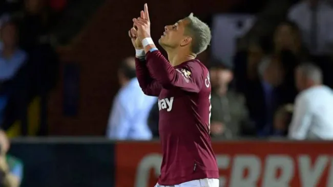 Chicharito, en un partido del West Ham
