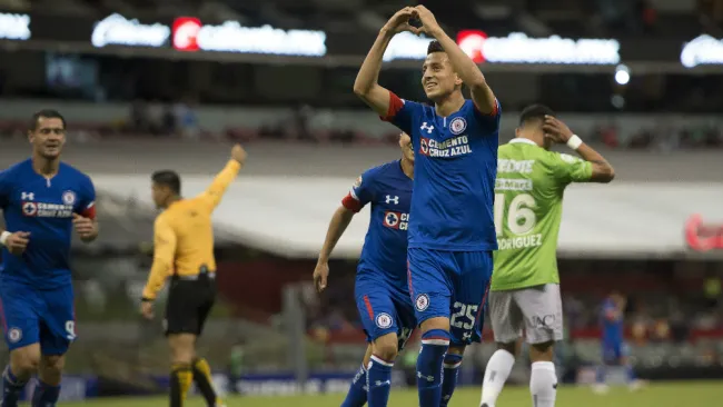 Alvarado celebra anotación con La Máquina