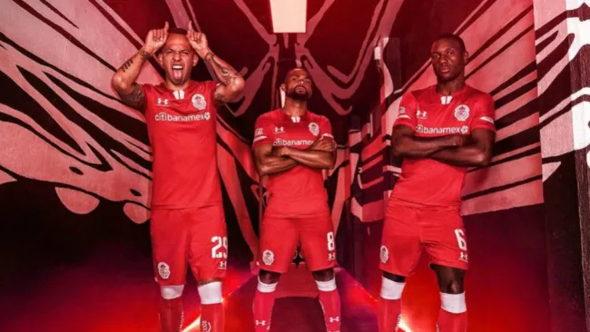 Uniforme de local de Toluca para el Apertura 2019