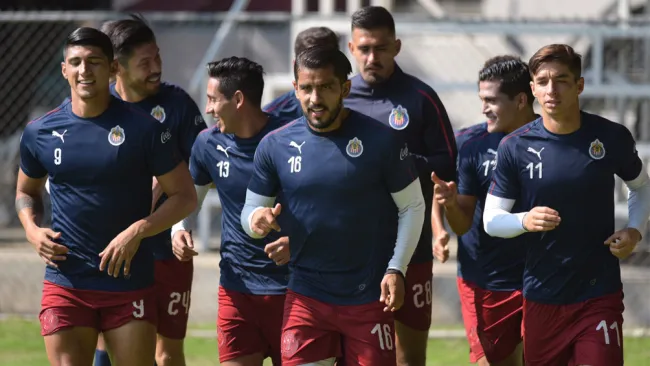 Chivas, durante un entrenamiento de cara al Apertura 2019