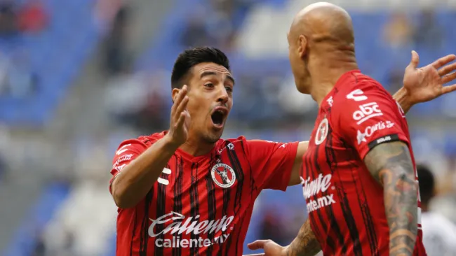 Washington Camacho festeja anotación contra Puebla