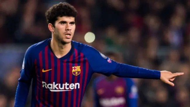 Carles Aleñá durante un partido con Barcelona 