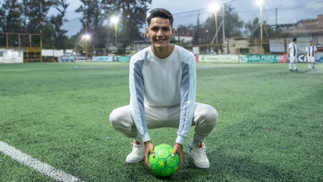 Benjamín de la Cruz posa para el lente de RÉCORD