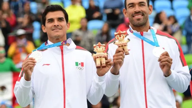 Jugadores mexicanos se quedan con el metal de Plata