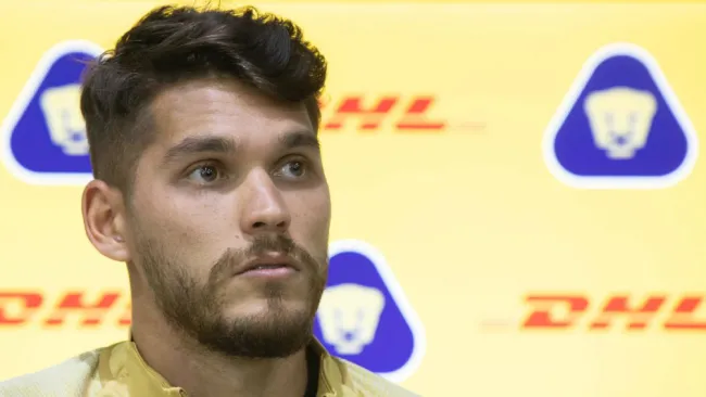 Nicolás Freire, en conferencia con los medios 