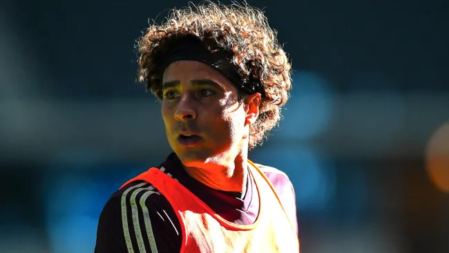 Guillermo Ochoa durante un entrenamiento con el Tricolor 