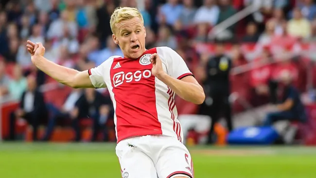 Donny van de Beek, en un partido con el Ajax