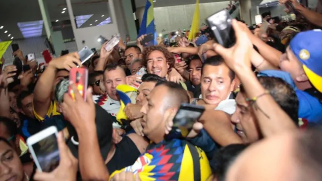 Memo Ochoa a su llegada a la Ciudad de México