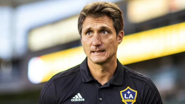 Guillermo Barros Schelotto durante un encuentro contra Xolos 