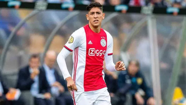 Edson Álvarez en su debut con el Ajax de Holanda 