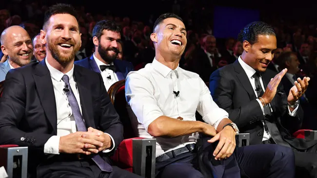 Leo Messi, Cristiano Ronaldo y Virgil Van Dijk en la gala de la UEFA