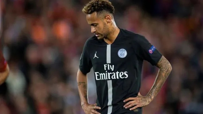 Neymar lamenta una derrota del PSG 