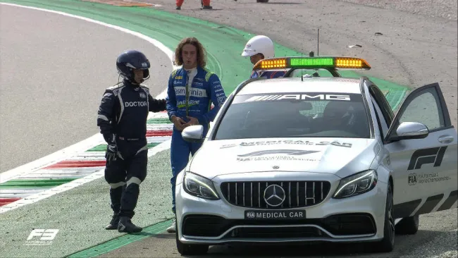 Alex Peroni tras el accidente en Monza