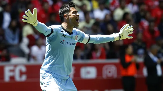 Alfredo Talavera durante un juego del Toluca
