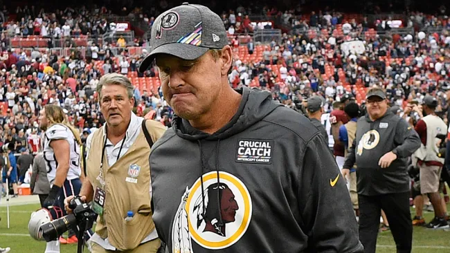 Jay Gruden reacciona tras perder un partido con Redskins