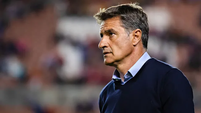 Míchel González, durante un partido de Pumas